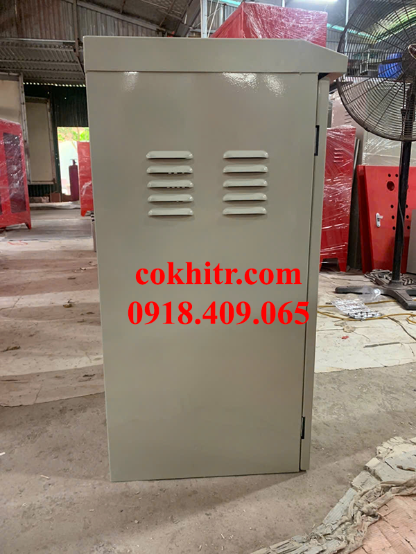 Tủ điện ngoài trời sơn tĩnh điện 600x500x250mm giá rẻ