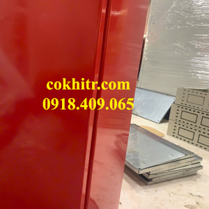 Tủ điện ngoài trời có tấm panel kích thước 600x400x200x1mm