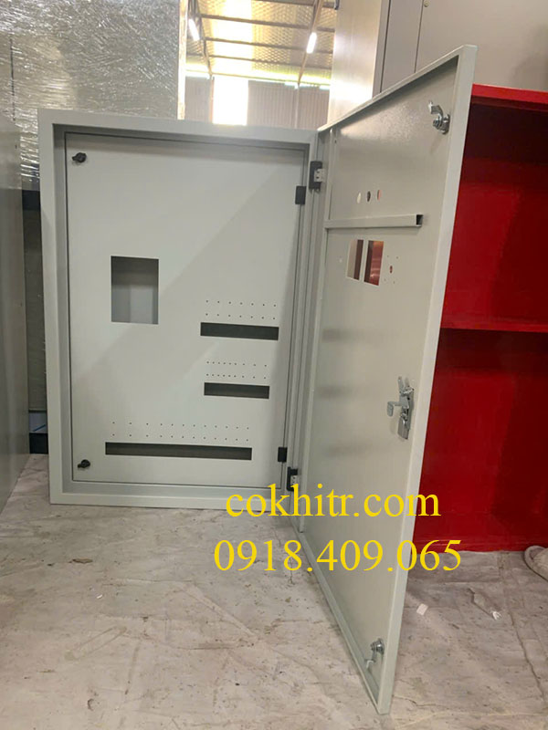 vo-tu-dien-trong-nha-2-lop-canh-son-tinh-dien-ghi-san